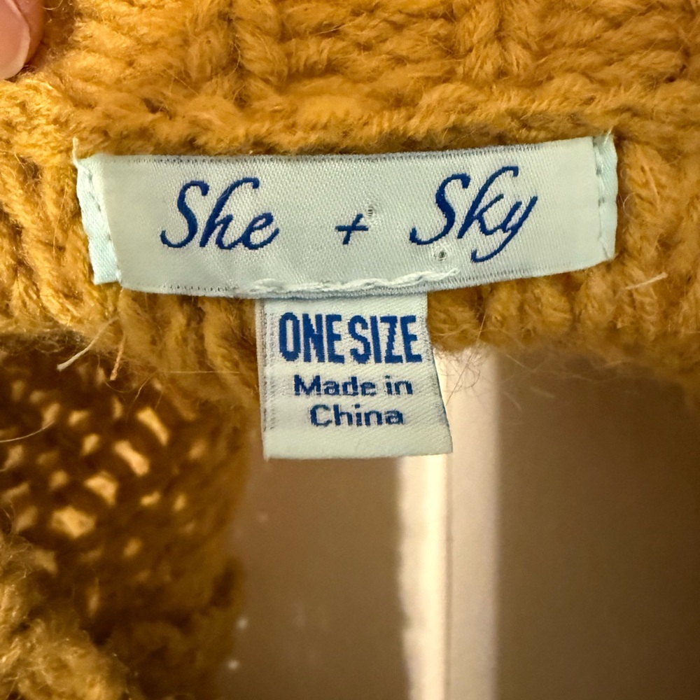 She + Sky Mustard Cable Knit Cropped Sweater - Picture 7 of 12